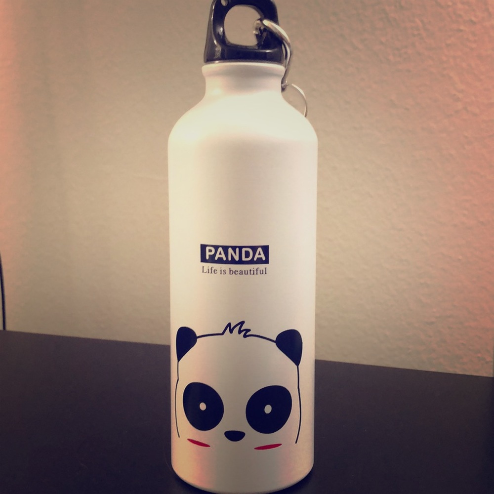 💫Water bottle - New in the box💫